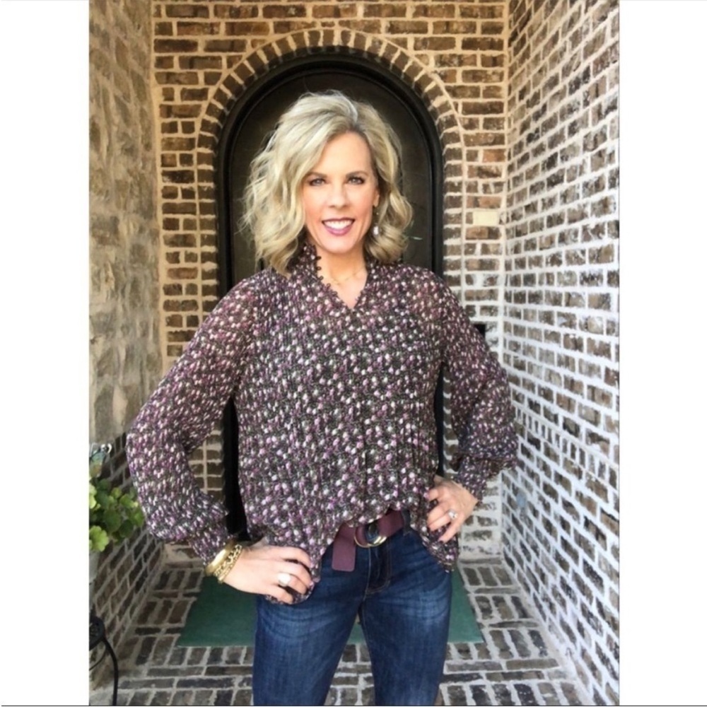 CAbi The Princess Bride Long Sleeve High Neck Button Up Pleated Blouse Size XS